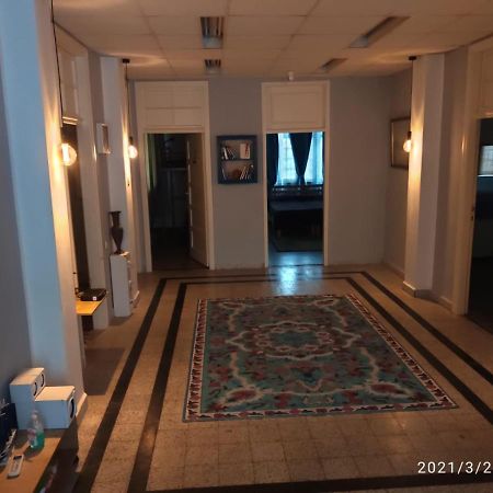 Huge Apartment Near To Bahai Garden Haifa Buitenkant foto