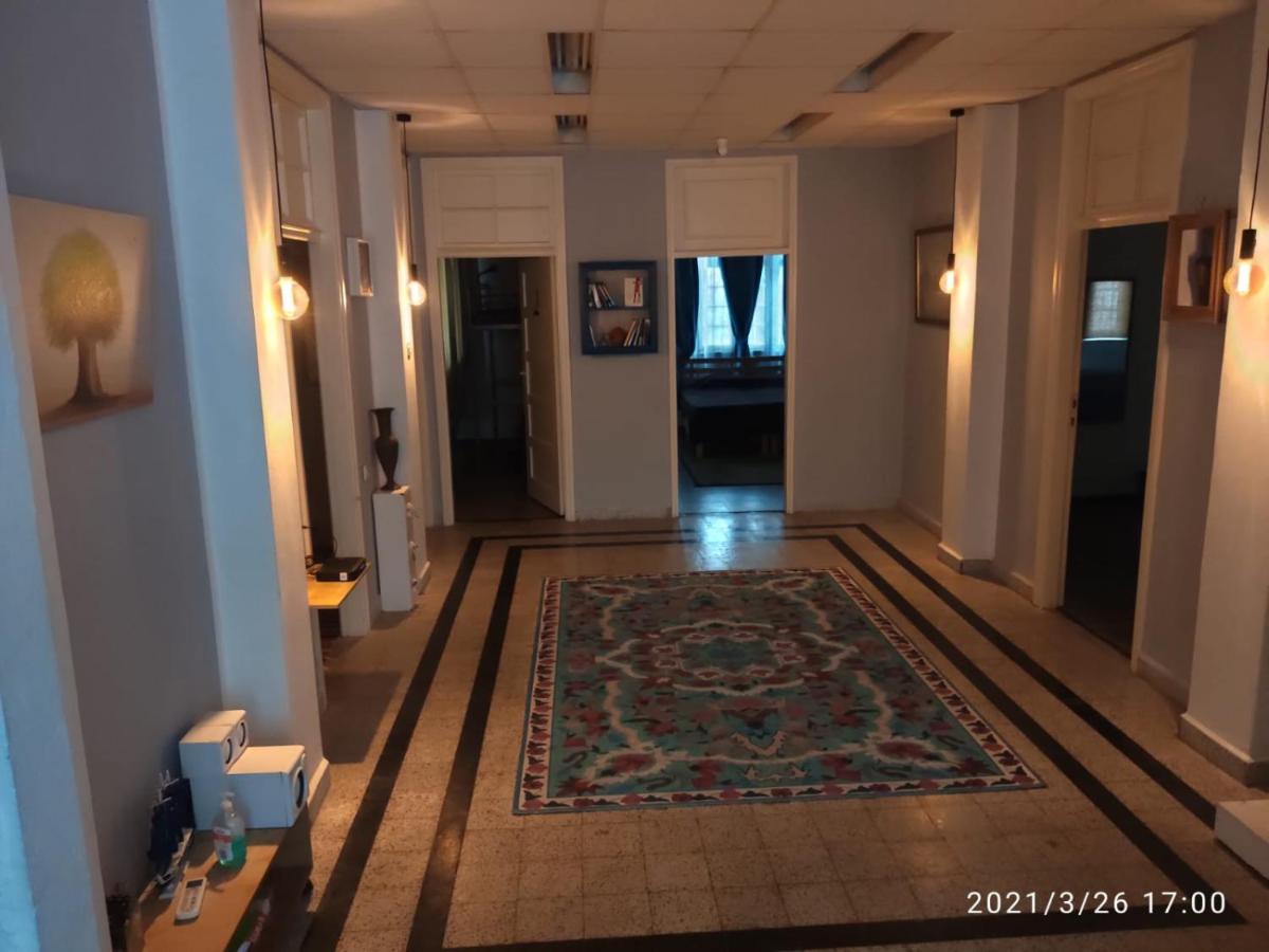Huge Apartment Near To Bahai Garden Haifa Buitenkant foto